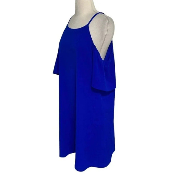 Charming Charlie Dresses & Skirts - Charming Charlie L royal cold shoulder dress‎